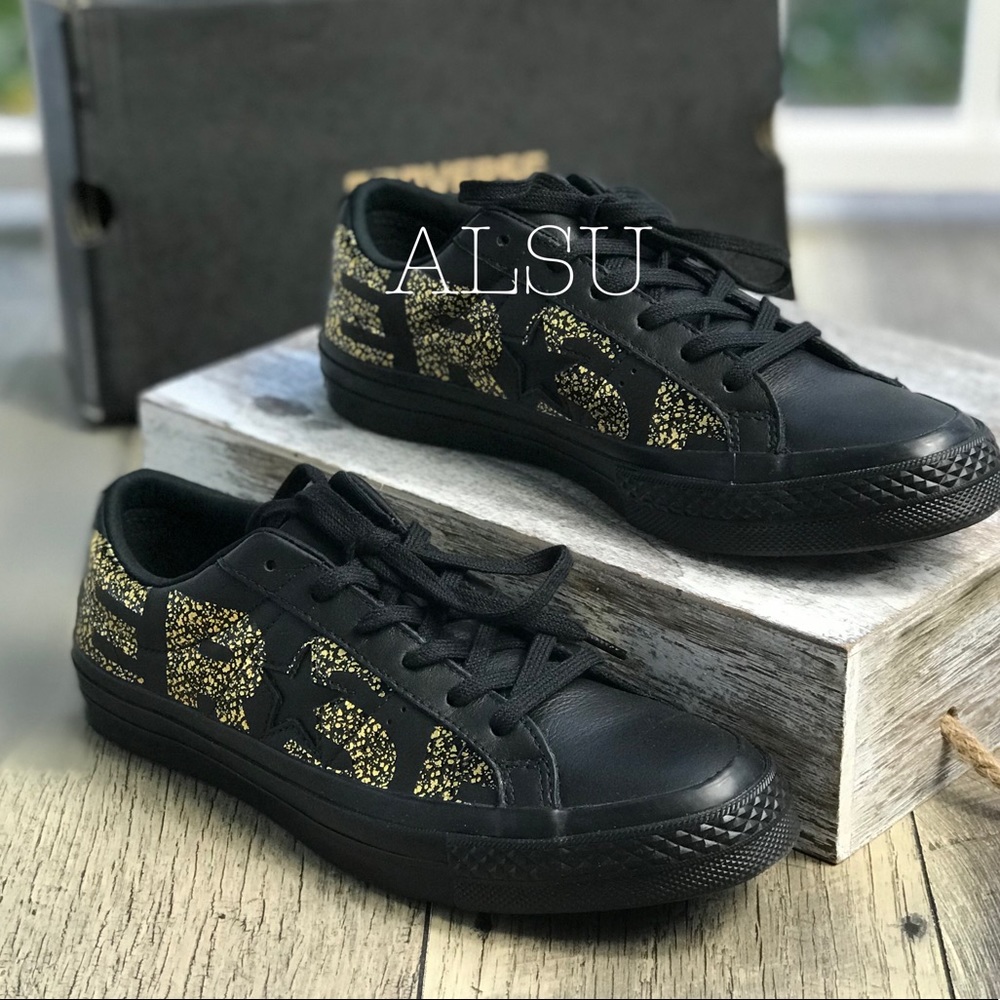 Converse One Star⭐️OX Black Gold logo W AUTHENTIC - Picture 2 of 8